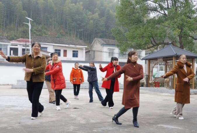 文化设施惠民、特色农产品富民,株洲渌口村企结合助力乡村振兴